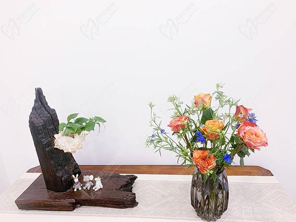 北京客萊美舍張冰潔怎么預(yù)約？張冰潔24小時在線聯(lián)系