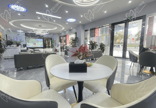 深圳美博森口腔牙齒矯正醫(yī)生實力強(qiáng)